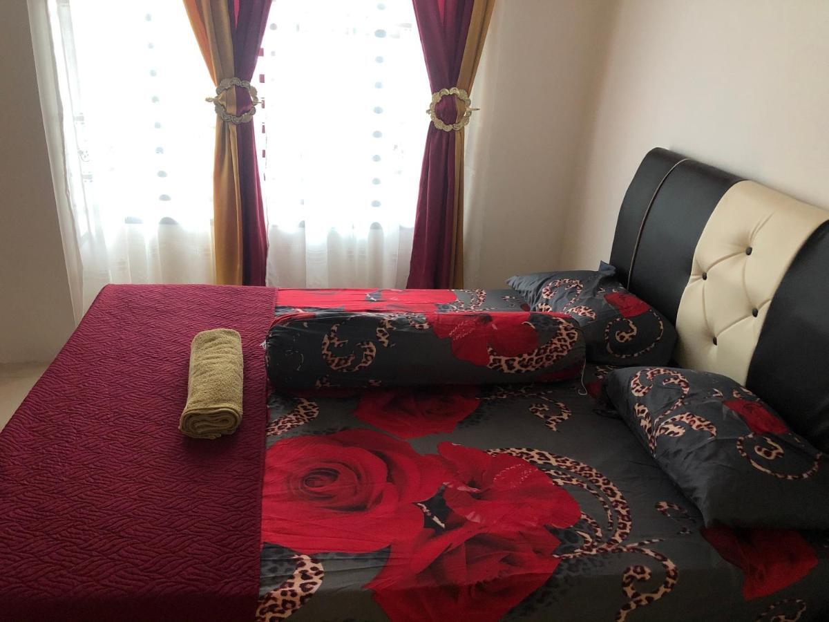 Hasnifana Homestay Seri Iskandar Exterior photo